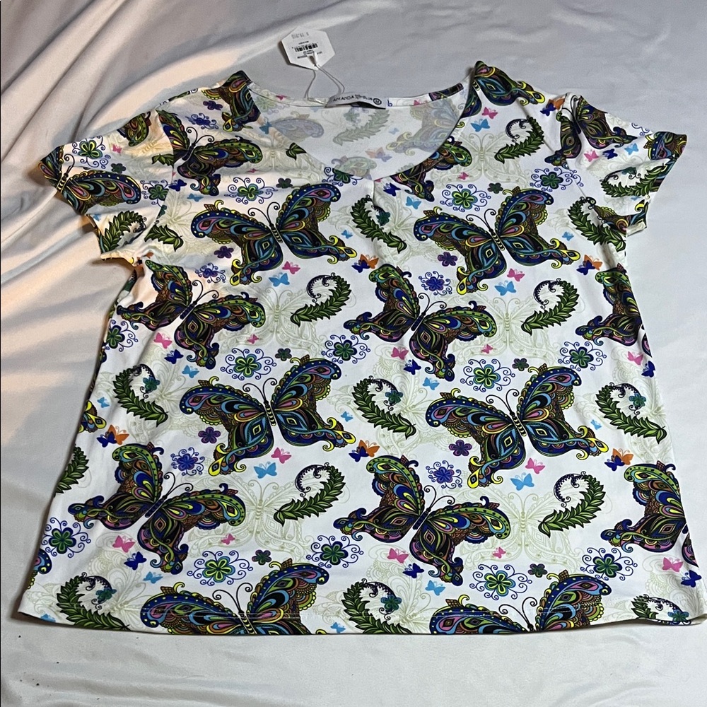 NWT Amanda Blu Butterfly Top